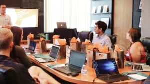 How Plug-and-Play Platforms Are Rewriting Enterprise Tech