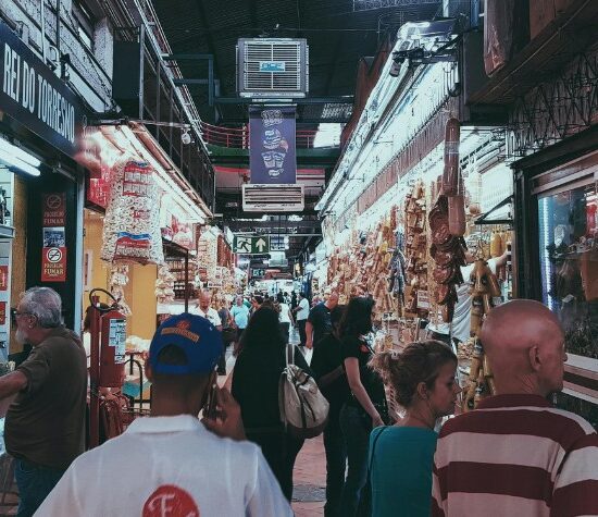 The Power of Pop-Ups Short-Term Stores with Long-Term Impact