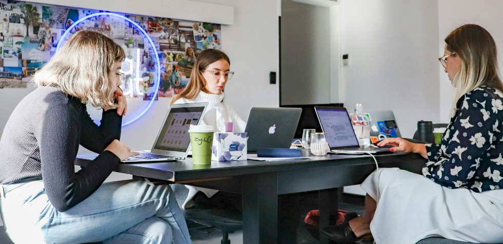 The Invisible Tech Stack, How Smart Businesses Win in 2025