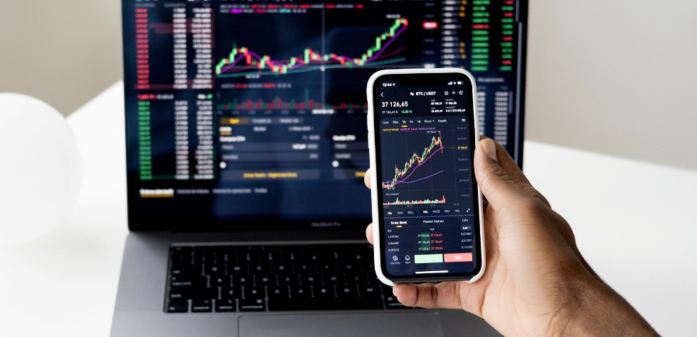 AI, EVs, and Green Energy: Stock Market Trends Driving the Next Bull Run